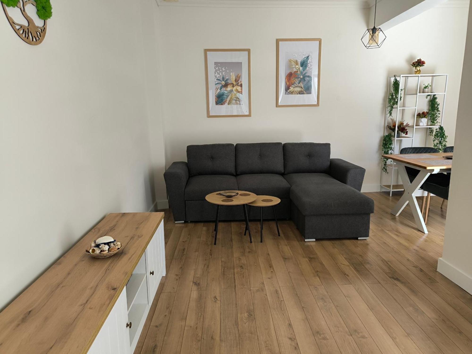 Port View, Veranda, 80 Sqm, Spacious Place For 6 Thessaloniki Exterior foto