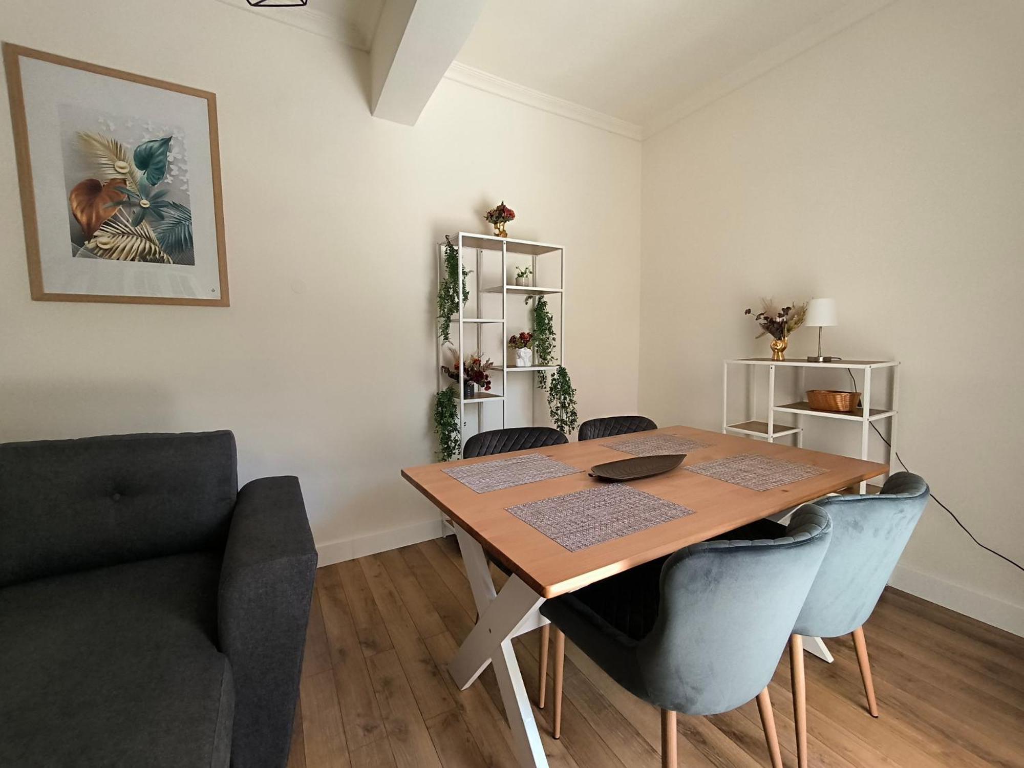 Port View, Veranda, 80 Sqm, Spacious Place For 6 Thessaloniki Exterior foto